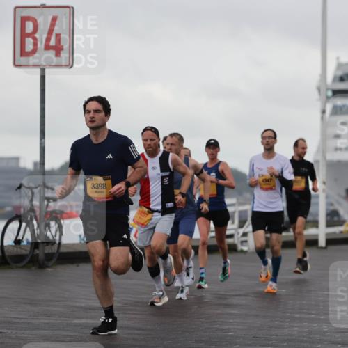 13.09.2026 - Kiel Lauf Andreas Tolksdorf http://msf.ph/oto/10417429 13.09.2026 10:56:25 Kiellinie 4, 3398 meine-sportfotos.de