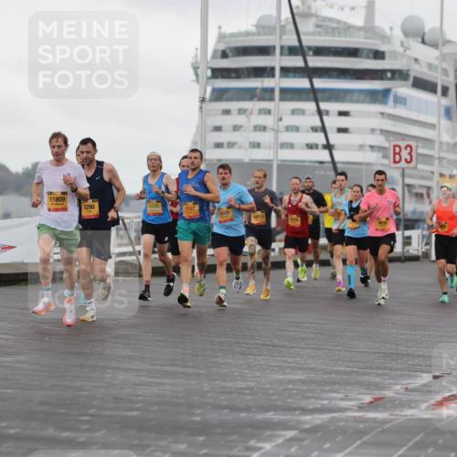 13.09.2026 - Kiel Lauf Andreas Tolksdorf http://msf.ph/oto/10417643 13.09.2026 10:56:42 Kiellinie 7208, 11809, 3290, 3730, 6182, 6549, 10512, 1316, 9855, 3 meine-sportfotos.de