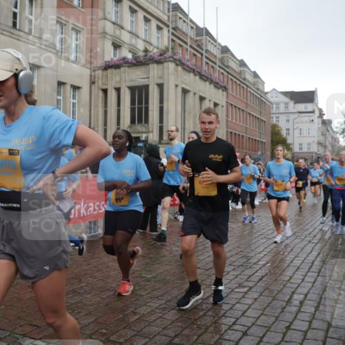 13.09.2026 - Kiel Lauf Yannick Fuchs http://msf.ph/oto/10417720 13.09.2026 10:49:51 Ziel 253, 1388, 1452, 2245, 2733, 3008, 3076, 3164, 3294, 3311, 3459, 3508, 4039, 4921, 5350, 5370, 5849, 6024, 6157, 6827, 6830, 6831, 7011, 7437, 8185, 8237, 8595, 8644, 8977, 9037, 9107, 9275, 9449, 10171, 10216, 10534, 10703, 10767, 11354, 11414, 11524, 11712, 12378, 12410, 12590, 959, 1770, 2010, 2133, 2167, 2245, 2668, 2705, 3259, 3523, 3528, 3895, 3979, 4049, 4169, 4599, 4815, 4937, 5054, 5179, 5480, 5614, 5651, 5741, 6024, 6034, 6292, 6321, 6339, 6855, 6877, 7182, 1533 meine-sportfotos.de
