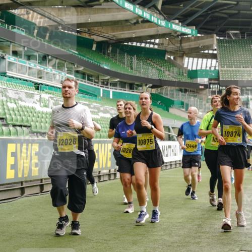 13.09.2026 - 21. swb-Marathon Bremen Michael Burmester http://msf.ph/oto/10417852 13.09.2026 10:42:52 Laufen im Stadion 10002, 10004, 10005, 10148, 10271, 10303, 10330, 10361, 10362, 10395, 10396, 10402, 10422, 10461, 10462, 10474, 10490, 10491, 10519, 10546, 10547, 10557, 10572, 10665, 10705, 10722, 10752, 10773, 10776, 10784, 10805, 10854, 10859, 10880, 10889, 10899, 10900, 10909, 10963, 10977, 11026, 11027, 11041, 11078, 11084, 11085, 11090, 11097, 11098, 11140, 11173, 11192, 11217, 11264, 11274, 11448, 11456, 11461, 11482 meine-sportfotos.de