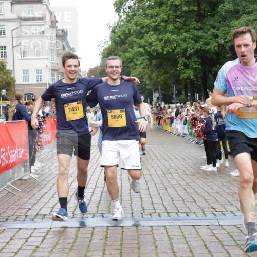 13.09.2026 - Kiel Lauf Yannick Fuchs http://msf.ph/oto/10417880 13.09.2026 09:39:15 Ziel 20, 1927, 5272, 5398, 5869, 7216, 7431, 12496, 12682, 12833, 682, 1702, 1927, 3814, 4314, 7747, 8313, 8482, 8943, 9759, 9838, 10415, 10894, 3522, 4104, 8591, 8807, 9351, 9444, 3814, 4518, 4975, 6989, 8482, 10415 meine-sportfotos.de