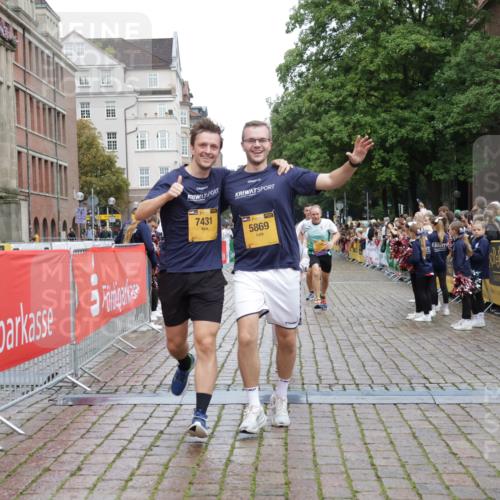 13.09.2026 - Kiel Lauf Yannick Fuchs http://msf.ph/oto/10417900 13.09.2026 09:39:15 Ziel 20, 1927, 5272, 5398, 5869, 7216, 7431, 12496, 12682, 12833, 682, 1702, 1927, 3814, 4314, 7747, 8313, 8482, 8943, 9759, 9838, 10415, 10894, 3522, 4104, 8591, 8807, 9351, 9444, 3814, 4518, 4975, 6989, 8482, 10415 meine-sportfotos.de