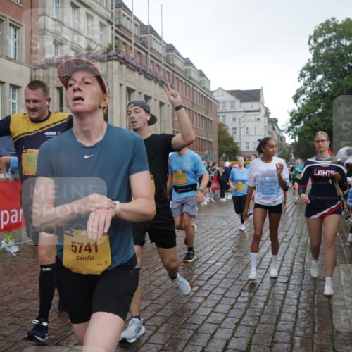 13.09.2026 - Kiel Lauf Yannick Fuchs http://msf.ph/oto/10417985 13.09.2026 10:50:05 Ziel 124, 136, 253, 723, 1057, 1401, 1452, 2709, 2733, 2901, 3076, 4317, 4714, 4921, 5115, 5438, 5685, 5804, 6445, 7788, 8185, 8375, 8459, 8665, 10171, 10216, 10237, 10297, 11437, 11485, 11776, 12590, 12664, 12747, 253, 959, 1388, 1452, 2167, 2245, 2668, 2705, 2733, 3008, 3164, 3259, 3294, 3311, 3459, 3508, 3528, 3979, 4039, 4049, 5179, 5350, 5370, 5651, 5849, 6024, 6157, 6292, 6321, 6339, 6827, 6830, 6831, 6877, 7011, 8237, 8644, 8977, 9037, 177, 3259, 6321, 8717 meine-sportfotos.de