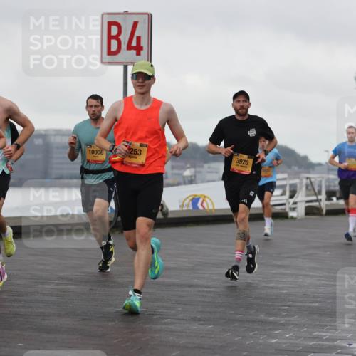 13.09.2026 - Kiel Lauf Andreas Tolksdorf http://msf.ph/oto/10418017 13.09.2026 10:56:50 Kiellinie 683, 4, 10008, 38, 253, 3970 meine-sportfotos.de