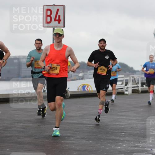 13.09.2026 - Kiel Lauf Andreas Tolksdorf http://msf.ph/oto/10418025 13.09.2026 10:56:50 Kiellinie 12683, 4, 100, 38, 9253, 3970 meine-sportfotos.de