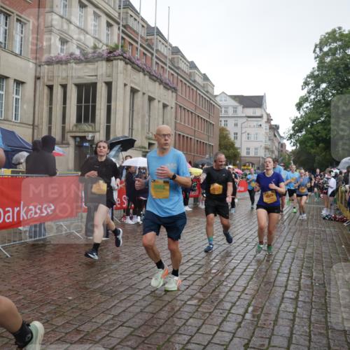 13.09.2026 - Kiel Lauf Yannick Fuchs http://msf.ph/oto/10418114 13.09.2026 10:50:12 Ziel 124, 177, 706, 707, 723, 1008, 1057, 1154, 2709, 2901, 3889, 4714, 4743, 5394, 5438, 5804, 6248, 6250, 6445, 7788, 7791, 7806, 8375, 8398, 8665, 9034, 9423, 9949, 11391, 11437, 11545, 11776, 12664, 12747, 136, 253, 1388, 1401, 1452, 2245, 2668, 2733, 3008, 3076, 3164, 3294, 3311, 3459, 3508, 4039, 4049, 4317, 4921, 5115, 5350, 5370, 5438, 5651, 5685, 5849, 6024, 6157, 6292, 6827, 6830, 6831, 6877, 7011, 8237, 8644, 8977, 9037, 3259, 6321, 8717 meine-sportfotos.de