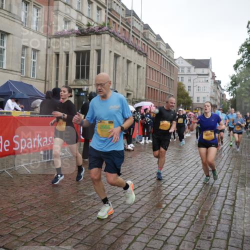 13.09.2026 - Kiel Lauf Yannick Fuchs http://msf.ph/oto/10418120 13.09.2026 10:50:12 Ziel 124, 177, 706, 707, 723, 1008, 1057, 1154, 2709, 2901, 3889, 4714, 4743, 5394, 5438, 5804, 6248, 6250, 6445, 7788, 7791, 7806, 8375, 8398, 8665, 9034, 9423, 9949, 11391, 11437, 11545, 11776, 12664, 12747, 136, 253, 1388, 1401, 1452, 2245, 2668, 2733, 3008, 3076, 3164, 3294, 3311, 3459, 3508, 4039, 4049, 4317, 4921, 5115, 5350, 5370, 5438, 5651, 5685, 5849, 6024, 6157, 6292, 6827, 6830, 6831, 6877, 7011, 8237, 8644, 8977, 9037, 3259, 6321, 8717 meine-sportfotos.de