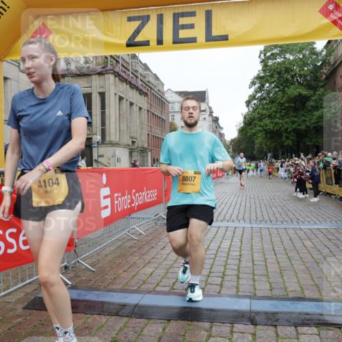 13.09.2026 - Kiel Lauf Yannick Fuchs http://msf.ph/oto/10418124 13.09.2026 09:39:31 Ziel 3522, 4104, 8591, 8807, 9351, 9444, 20, 1702, 1927, 5272, 5398, 5869, 7216, 7431, 8943, 12496, 12682, 12833, 2510, 4090, 4605, 4862, 8620, 9367, 9782, 10303, 10769, 12172, 682, 4314, 8313, 8943, 9838 meine-sportfotos.de