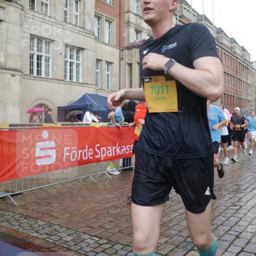 13.09.2026 - Kiel Lauf Yannick Fuchs http://msf.ph/oto/10418233 13.09.2026 10:50:19 Ziel 124, 177, 213, 274, 706, 707, 835, 1008, 1154, 1779, 1980, 3214, 3216, 3436, 3889, 4270, 4714, 4743, 5394, 5456, 6127, 6248, 6250, 7788, 7791, 7806, 8398, 8753, 8779, 8865, 8866, 8880, 9034, 9231, 9325, 9423, 9949, 10382, 11391, 11413, 11545, 11614, 12117, 12288, 136, 253, 723, 1057, 1388, 1401, 1452, 2709, 2733, 2901, 3008, 3076, 3164, 3459, 4039, 4317, 4714, 4921, 5115, 5350, 5370, 5438, 5685, 5804, 6157, 6445, 6827, 6830, 6831, 7011, 8237, 8644, 8977, 9037 meine-sportfotos.de