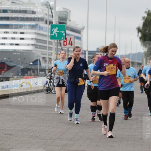 13.09.2026 - Kiel Lauf Andreas Tolksdorf http://msf.ph/oto/10418257 13.09.2026 10:08:25 Kiellinie 1305, 4, 29, 11926, 10554, 12370 meine-sportfotos.de