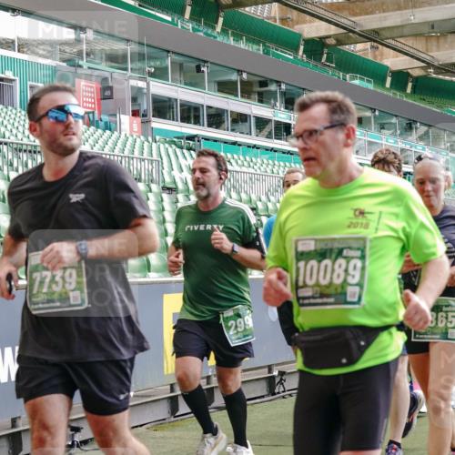 13.09.2026 - 21. swb-Marathon Bremen Michael Burmester http://msf.ph/oto/10418266 13.09.2026 13:20:31 Laufen im Stadion 333, 464, 512, 620, 704, 782, 938, 1066, 1129, 1156, 1158, 1316, 1409, 1439, 1446, 1676, 1697, 1756, 1808, 1815, 1846, 1916, 2010, 2028, 2064, 2139, 2201, 2240, 2258, 2278, 2315, 2349, 2394, 2395, 2414, 2417, 2437, 2501, 2519, 2533, 2563, 2588, 2626, 2689, 2694, 2695, 2702, 2703, 2722, 2736, 2756, 2793, 2843, 2886, 2983, 3004, 3010, 3017, 3018, 3031, 3035, 3036, 3037, 3046, 3059, 3070, 3074, 3102, 3116, 3139, 3144, 3189, 3198, 3243, 3263, 3264, 3310, 3315 meine-sportfotos.de