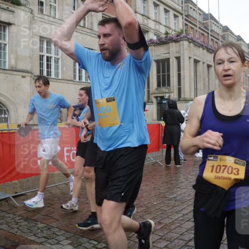 13.09.2026 - Kiel Lauf Yannick Fuchs http://msf.ph/oto/10418271 13.09.2026 10:50:22 Ziel 177, 213, 274, 576, 706, 707, 835, 1008, 1154, 1779, 1980, 3032, 3214, 3216, 3436, 3737, 3769, 3889, 4270, 4743, 5100, 5456, 6127, 6248, 6250, 7791, 7806, 8086, 8365, 8398, 8753, 8779, 8865, 8866, 8880, 9034, 9231, 9325, 9423, 9949, 10382, 11391, 11413, 11545, 11614, 12117, 12288, 124, 136, 253, 723, 1057, 1401, 1452, 2709, 2733, 2901, 3008, 3076, 3164, 3459, 4039, 4317, 4714, 4921, 5115, 5350, 5370, 5394, 5438, 5685, 5804, 6445, 6827, 6830, 6831, 8237, 8977 meine-sportfotos.de