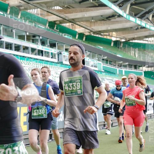 13.09.2026 - 21. swb-Marathon Bremen Michael Burmester http://msf.ph/oto/10418317 13.09.2026 13:20:32 Laufen im Stadion 333, 464, 512, 620, 704, 782, 938, 1066, 1129, 1156, 1158, 1316, 1409, 1439, 1446, 1676, 1697, 1756, 1808, 1815, 1846, 1916, 2010, 2028, 2064, 2139, 2201, 2240, 2258, 2278, 2315, 2349, 2394, 2395, 2414, 2417, 2437, 2501, 2519, 2533, 2563, 2588, 2626, 2689, 2694, 2695, 2702, 2703, 2722, 2736, 2756, 2793, 2843, 2886, 2983, 3004, 3010, 3017, 3018, 3031, 3035, 3036, 3037, 3046, 3059, 3070, 3074, 3102, 3116, 3139, 3144, 3189, 3243, 3263, 3264, 3310, 3315 meine-sportfotos.de