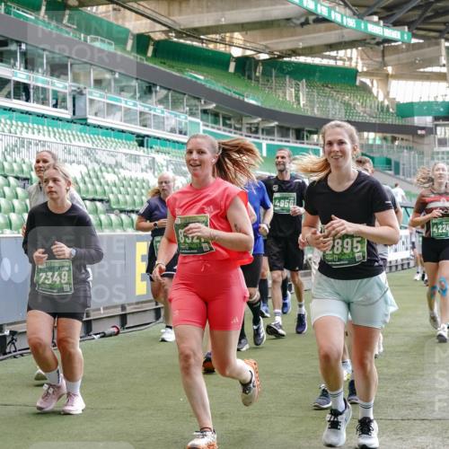 13.09.2026 - 21. swb-Marathon Bremen Michael Burmester http://msf.ph/oto/10418342 13.09.2026 13:20:33 Laufen im Stadion 333, 464, 512, 620, 704, 782, 938, 1066, 1129, 1156, 1158, 1316, 1409, 1439, 1446, 1676, 1697, 1756, 1808, 1815, 1846, 1916, 2010, 2028, 2064, 2139, 2201, 2240, 2258, 2278, 2315, 2349, 2394, 2395, 2414, 2417, 2437, 2501, 2519, 2533, 2588, 2626, 2689, 2694, 2695, 2702, 2703, 2722, 2736, 2756, 2793, 2843, 2886, 2983, 3004, 3010, 3017, 3018, 3031, 3035, 3036, 3037, 3046, 3059, 3070, 3074, 3102, 3116, 3139, 3144, 3189, 3243, 3263, 3264, 3310, 3315 meine-sportfotos.de