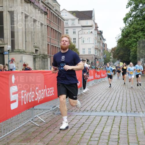 13.09.2026 - Kiel Lauf Yannick Fuchs http://msf.ph/oto/10418377 13.09.2026 09:39:45 Ziel 2510, 4090, 4605, 4862, 8620, 9367, 9444, 9782, 10303, 10769, 12172, 3522, 4104, 5272, 5398, 5869, 7216, 7431, 8591, 8807, 9351, 9444, 12496, 12682, 12833, 1120, 2123, 3416, 5946, 6209, 10031, 11034, 20, 1702, 1927, 12496, 12682 meine-sportfotos.de