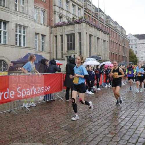 13.09.2026 - Kiel Lauf Yannick Fuchs http://msf.ph/oto/10418447 13.09.2026 10:50:34 Ziel 274, 395, 576, 807, 952, 1124, 1737, 1904, 1921, 1980, 2521, 2530, 3032, 3737, 3769, 3929, 4875, 4922, 5100, 5549, 5800, 6127, 6666, 6864, 7229, 7266, 7520, 8086, 8131, 8365, 8768, 9013, 9148, 9433, 9434, 10192, 10391, 10486, 11080, 12092, 12288, 12429, 12602, 124, 177, 213, 274, 706, 707, 723, 835, 1008, 1057, 1154, 1401, 1779, 1980, 2709, 2901, 3214, 3216, 3436, 3889, 4270, 4317, 4714, 4743, 5394, 5438, 5456, 5804, 6127, 6248, 6250, 6445 meine-sportfotos.de
