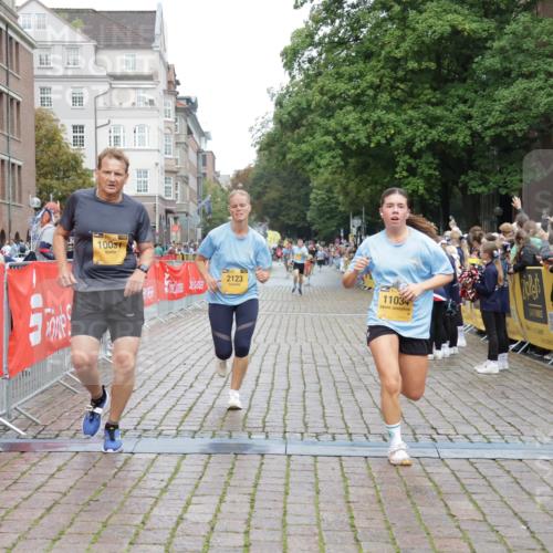 13.09.2026 - Kiel Lauf Yannick Fuchs http://msf.ph/oto/10418512 13.09.2026 09:39:54 Ziel 2123, 2510, 4090, 4605, 6209, 8620, 9367, 10031, 11034, 3522, 4104, 4862, 7216, 8591, 8807, 9351, 9444, 9782, 10303, 10769, 12172, 1120, 2546, 3416, 5081, 5946, 10413, 10825, 11410, 12715, 5272, 5398, 5869, 7216, 7431, 12682, 12833 meine-sportfotos.de
