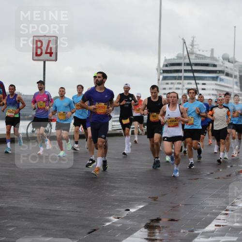 13.09.2026 - Kiel Lauf Andreas Tolksdorf http://msf.ph/oto/10418554 13.09.2026 10:57:10 Kiellinie 4, 169, 2572, 11272, 12772, 8093, 902, 4954 meine-sportfotos.de