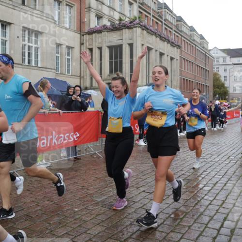 13.09.2026 - Kiel Lauf Yannick Fuchs http://msf.ph/oto/10418561 13.09.2026 10:50:40 Ziel 395, 952, 1737, 1904, 1921, 2521, 2530, 3238, 3295, 4279, 4875, 5426, 5430, 5549, 5800, 6666, 6864, 7224, 7229, 7266, 8105, 8131, 8768, 8848, 9013, 9433, 9599, 10028, 10029, 10192, 10198, 10391, 10486, 10968, 11684, 11960, 12092, 12262, 12429, 12602, 124, 177, 213, 274, 576, 706, 707, 723, 807, 835, 952, 1008, 1124, 1154, 1779, 1980, 2709, 3032, 3214, 3216, 3436, 3737, 3769, 3889, 3929, 4270, 4714, 4743, 4922, 5100, 5394, 5456, 5804, 6127, 6248, 6250, 6445, 6864, 7266, 7520 meine-sportfotos.de