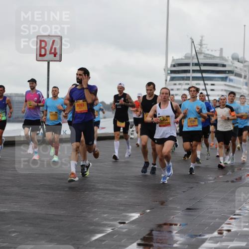 13.09.2026 - Kiel Lauf Andreas Tolksdorf http://msf.ph/oto/10418593 13.09.2026 10:57:11 Kiellinie 2572, 4, 11272, 12772, 8093, 954, 3194 meine-sportfotos.de