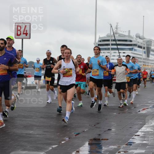 13.09.2026 - Kiel Lauf Andreas Tolksdorf http://msf.ph/oto/10418691 13.09.2026 10:57:12 Kiellinie 272, 4, 3309, 54, 3194 meine-sportfotos.de