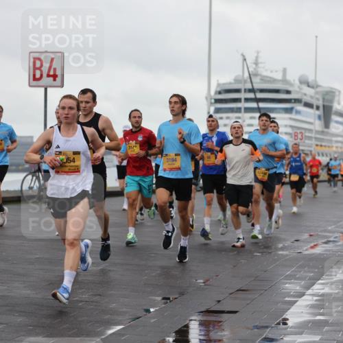 13.09.2026 - Kiel Lauf Andreas Tolksdorf http://msf.ph/oto/10418731 13.09.2026 10:57:12 Kiellinie 4, 3309, 39, 054, 3147, 3194, 12448, 3 meine-sportfotos.de
