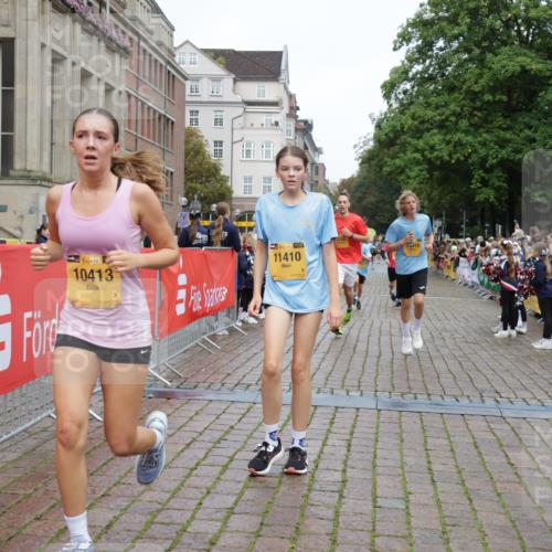 13.09.2026 - Kiel Lauf Yannick Fuchs http://msf.ph/oto/10418759 13.09.2026 09:40:16 Ziel 2284, 2546, 3724, 4987, 5081, 9734, 10413, 10418, 10825, 10971, 11410, 12715, 1120, 2123, 2510, 3416, 4090, 4605, 4862, 5946, 6209, 8620, 9367, 10031, 11034, 1081, 2695, 2847, 3694, 7239, 11750, 4862, 9351, 9444, 9782, 10303, 10769, 12172 meine-sportfotos.de