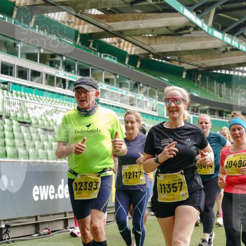 13.09.2026 - 21. swb-Marathon Bremen Michael Burmester http://msf.ph/oto/10418799 13.09.2026 10:43:20 Laufen im Stadion 10002, 10004, 10005, 10148, 10271, 10303, 10325, 10330, 10335, 10361, 10362, 10395, 10396, 10402, 10459, 10474, 10490, 10491, 10513, 10519, 10557, 10572, 10605, 10606, 10665, 10752, 10756, 10773, 10779, 10784, 10805, 10854, 10880, 10882, 10899, 10900, 10909, 10963, 10997, 11026, 11027, 11041, 11078, 11084, 11085, 11090, 11097, 11098, 11140, 11173, 11192, 11217, 11264, 11274, 11333, 11337, 11355, 11448, 11456, 11461, 11482 meine-sportfotos.de