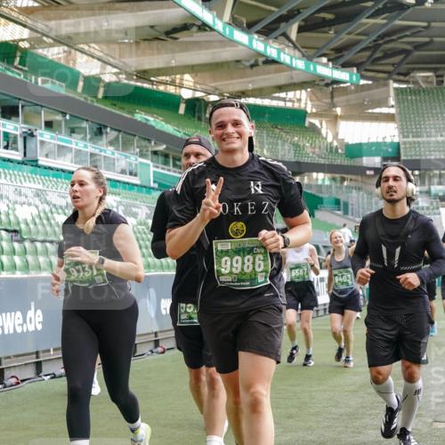 13.09.2026 - 21. swb-Marathon Bremen Michael Burmester http://msf.ph/oto/10418819 13.09.2026 13:20:46 Laufen im Stadion 333, 423, 441, 464, 512, 601, 620, 704, 782, 938, 1066, 1094, 1129, 1156, 1158, 1177, 1316, 1409, 1439, 1446, 1518, 1676, 1697, 1756, 1808, 1815, 1846, 1916, 2010, 2028, 2064, 2139, 2201, 2240, 2258, 2278, 2315, 2349, 2394, 2395, 2414, 2417, 2437, 2501, 2519, 2533, 2551, 2588, 2626, 2689, 2694, 2695, 2702, 2722, 2736, 2756, 2793, 2828, 2886, 2954, 3004, 3010, 3017, 3018, 3035, 3036, 3037, 3059, 3070, 3074, 3102, 3116, 3139, 3144, 3243, 3263, 3264, 3310, 3315 meine-sportfotos.de