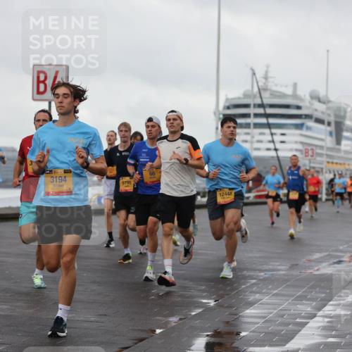 13.09.2026 - Kiel Lauf Andreas Tolksdorf http://msf.ph/oto/10418846 13.09.2026 10:57:13 Kiellinie 38, 02, 220, 31, 38, 3194, 9795, 66, 12448, 83 meine-sportfotos.de
