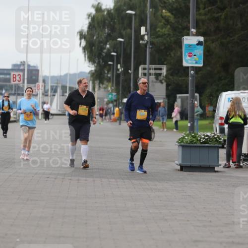 13.09.2026 - Kiel Lauf Andreas Tolksdorf http://msf.ph/oto/10418862 13.09.2026 10:08:49 Kiellinie 4, 3, 2913, 7737, 12343 meine-sportfotos.de