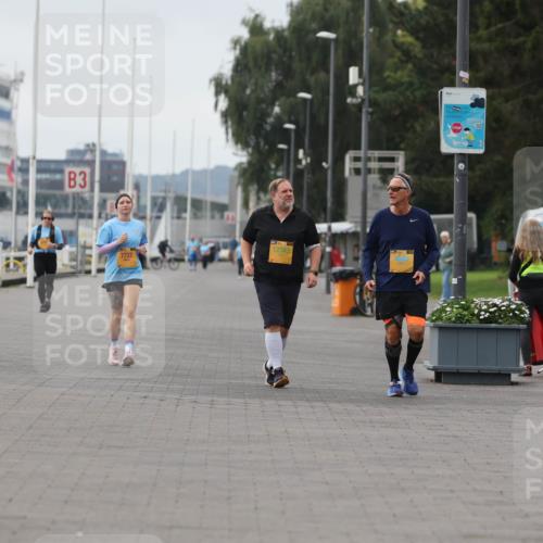 13.09.2026 - Kiel Lauf Andreas Tolksdorf http://msf.ph/oto/10418963 13.09.2026 10:08:50 Kiellinie 3, 4, 3, 2913, 7737, 12343 meine-sportfotos.de