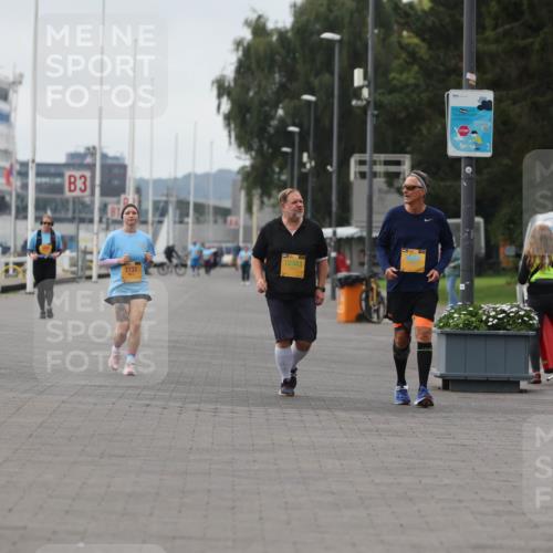 13.09.2026 - Kiel Lauf Andreas Tolksdorf http://msf.ph/oto/10418981 13.09.2026 10:08:50 Kiellinie 3, 4, 346, 2913, 3, 33, 7737, 12343 meine-sportfotos.de