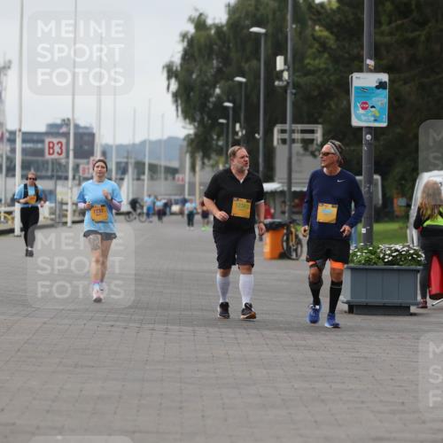 13.09.2026 - Kiel Lauf Andreas Tolksdorf http://msf.ph/oto/10419001 13.09.2026 10:08:51 Kiellinie 2913, 4, 3, 7737, 12343 meine-sportfotos.de