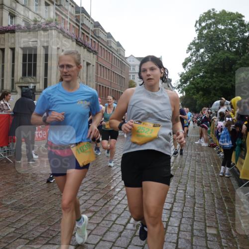 13.09.2026 - Kiel Lauf Yannick Fuchs http://msf.ph/oto/10419025 13.09.2026 10:51:14 Ziel 238, 251, 260, 386, 638, 680, 1758, 2247, 2672, 2730, 3873, 4258, 4259, 4271, 4745, 5525, 5999, 6293, 6865, 6948, 8464, 9007, 9742, 9834, 10455, 11154, 11214, 11281, 11579, 11910, 12237, 12644, 12823, 715, 1442, 2029, 2521, 2578, 2772, 3238, 3295, 4106, 4273, 4279, 4354, 4745, 5426, 5430, 5992, 6557, 7013, 7224, 7314, 7469, 8105, 8215, 8848, 9092, 9508, 9599, 9689, 9798, 10028, 10029, 10192, 10198, 10391, 10968, 11454, 11684, 11960, 12262, 1904, 5800 meine-sportfotos.de