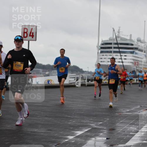 13.09.2026 - Kiel Lauf Andreas Tolksdorf http://msf.ph/oto/10419038 13.09.2026 10:57:16 Kiellinie 118, 4, 39, 8402, 39, 2300, 1661, 3731, 3 meine-sportfotos.de