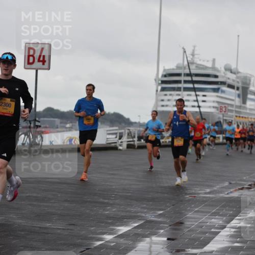 13.09.2026 - Kiel Lauf Andreas Tolksdorf http://msf.ph/oto/10419054 13.09.2026 10:57:16 Kiellinie 1205, 4, 4, 39, 2300, 1661, 3731, 3 meine-sportfotos.de