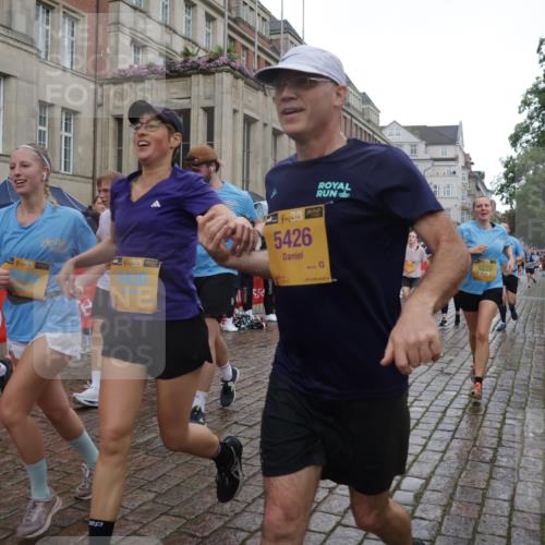 13.09.2026 - Kiel Lauf Yannick Fuchs http://msf.ph/oto/10419071 13.09.2026 10:51:16 Ziel 238, 251, 260, 386, 638, 680, 901, 1758, 2247, 2672, 2730, 3873, 4205, 4258, 4259, 4271, 5525, 5999, 6293, 6865, 6948, 8464, 9007, 9742, 9834, 10455, 10617, 11154, 11171, 11214, 11281, 11579, 11910, 12019, 12237, 12644, 12823, 638, 715, 1442, 2029, 2578, 2730, 2772, 3238, 3295, 4106, 4273, 4279, 4354, 4745, 5426, 5430, 5992, 5999, 6293, 6557, 7013, 7224, 7314, 7469, 8105, 8215, 8848, 9092, 9508, 9599, 9689, 9798, 10028, 10029, 10198, 10968, 11454, 11684, 11960, 12262, 101 meine-sportfotos.de