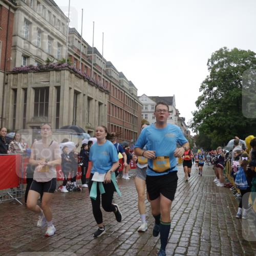 13.09.2026 - Kiel Lauf Yannick Fuchs http://msf.ph/oto/10419103 13.09.2026 10:51:19 Ziel 238, 251, 260, 680, 901, 2247, 2672, 2803, 3751, 3873, 4205, 4271, 5525, 6663, 6865, 6948, 9007, 9742, 9834, 10617, 11154, 11171, 11214, 11579, 11910, 12019, 12237, 12300, 12644, 12823, 386, 638, 715, 1442, 1758, 2029, 2578, 2730, 2772, 3238, 3873, 4106, 4258, 4259, 4273, 4354, 4745, 5992, 5999, 6293, 6557, 7013, 7314, 7469, 8215, 8464, 8848, 9007, 9092, 9508, 9689, 9798, 10028, 10029, 11454, 101, 1754, 2393, 7141, 715 meine-sportfotos.de