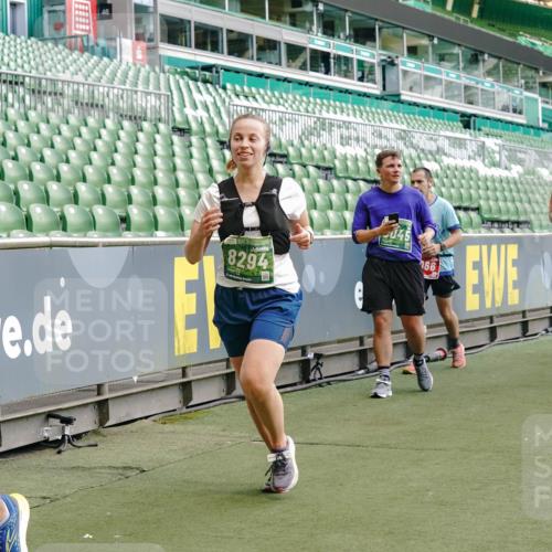 13.09.2026 - 21. swb-Marathon Bremen Michael Burmester http://msf.ph/oto/10419140 13.09.2026 13:20:54 Laufen im Stadion 258, 423, 441, 464, 601, 620, 704, 782, 1060, 1066, 1094, 1129, 1156, 1158, 1177, 1316, 1409, 1439, 1446, 1518, 1676, 1697, 1756, 1808, 1815, 1846, 1916, 2010, 2028, 2064, 2139, 2201, 2258, 2278, 2349, 2394, 2395, 2414, 2417, 2437, 2501, 2519, 2533, 2551, 2588, 2626, 2694, 2695, 2702, 2722, 2736, 2756, 2793, 2828, 2886, 2954, 2995, 3004, 3010, 3017, 3018, 3022, 3035, 3036, 3037, 3059, 3070, 3074, 3102, 3116, 3139, 3144, 3225, 3243, 3263, 3264, 3310, 3315 meine-sportfotos.de