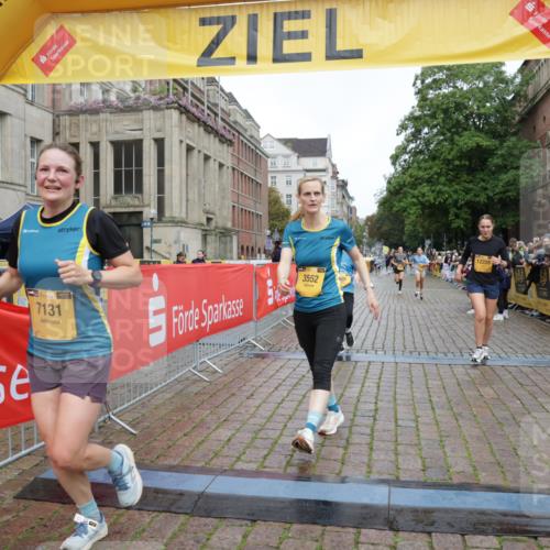 13.09.2026 - Kiel Lauf Yannick Fuchs http://msf.ph/oto/10419165 13.09.2026 09:40:41 Ziel 420, 1081, 2847, 3552, 6563, 7131, 7239, 7730, 10353, 11750, 11792, 12225, 1081, 2284, 2546, 2695, 2847, 3694, 3724, 4987, 5081, 9734, 10413, 10418, 10825, 10971, 11410, 12715, 1630, 1787, 5039, 6299, 8389, 8493, 8636, 9578, 9726, 10202, 1120, 3416, 5081, 5946, 12715 meine-sportfotos.de