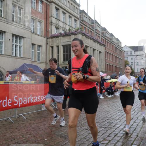 13.09.2026 - Kiel Lauf Yannick Fuchs http://msf.ph/oto/10419181 13.09.2026 10:51:23 Ziel 238, 240, 251, 260, 680, 901, 2672, 2803, 3029, 3751, 3879, 4040, 4205, 4271, 4619, 5525, 6663, 6865, 6948, 7043, 7914, 9030, 9699, 9742, 9834, 9951, 10459, 10474, 10617, 11171, 12019, 12237, 12300, 12644, 386, 638, 1442, 1758, 2247, 2578, 2730, 2772, 3873, 4106, 4258, 4259, 4271, 4273, 4354, 4745, 5992, 5999, 6293, 6557, 7013, 7314, 7469, 8215, 8464, 9007, 9092, 9508, 9689, 9798, 11454, 101, 201, 310, 1754, 2393, 2468, 3013, 4084, 5174, 7141, 715 meine-sportfotos.de