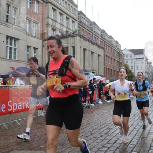 13.09.2026 - Kiel Lauf Yannick Fuchs http://msf.ph/oto/10419185 13.09.2026 10:51:23 Ziel 238, 240, 251, 260, 680, 901, 2672, 2803, 3029, 3751, 3879, 4040, 4205, 4271, 4619, 5525, 6663, 6865, 6948, 7043, 7914, 9030, 9699, 9742, 9834, 9951, 10459, 10474, 10617, 11171, 12019, 12237, 12300, 12644, 386, 638, 1442, 1758, 2247, 2578, 2730, 2772, 3873, 4106, 4258, 4259, 4271, 4273, 4354, 4745, 5992, 5999, 6293, 6557, 7013, 7314, 7469, 8215, 8464, 9007, 9092, 9508, 9689, 9798, 11454, 101, 201, 310, 1754, 2393, 2468, 3013, 4084, 5174, 7141, 715 meine-sportfotos.de