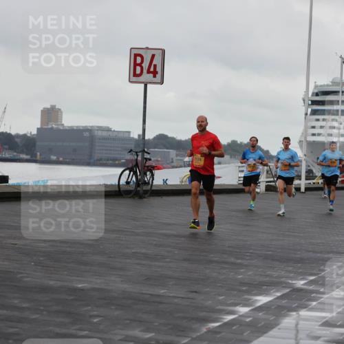 13.09.2026 - Kiel Lauf Andreas Tolksdorf http://msf.ph/oto/10419227 13.09.2026 10:57:21 Kiellinie 4, 2124, 3 meine-sportfotos.de