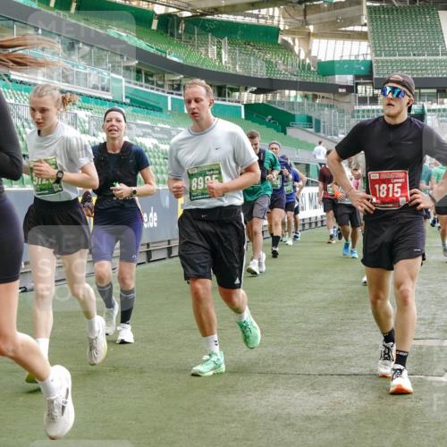 13.09.2026 - 21. swb-Marathon Bremen Michael Burmester http://msf.ph/oto/10419348 13.09.2026 13:21:01 Laufen im Stadion 258, 351, 423, 441, 464, 601, 620, 704, 782, 851, 1060, 1066, 1094, 1129, 1156, 1158, 1177, 1316, 1344, 1409, 1439, 1446, 1518, 1676, 1697, 1756, 1808, 1815, 1846, 1916, 2010, 2028, 2064, 2139, 2201, 2258, 2278, 2349, 2394, 2395, 2414, 2417, 2437, 2501, 2519, 2533, 2551, 2588, 2626, 2694, 2695, 2722, 2736, 2756, 2793, 2828, 2886, 2954, 2995, 3004, 3010, 3017, 3018, 3022, 3034, 3035, 3036, 3037, 3059, 3070, 3074, 3102, 3116, 3139, 3144, 3225, 3243, 3263, 3264, 3310, 3315 meine-sportfotos.de