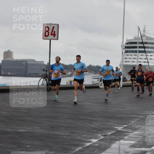 13.09.2026 - Kiel Lauf Andreas Tolksdorf http://msf.ph/oto/10419418 13.09.2026 10:57:23 Kiellinie 2124, 4, 31578, 3 meine-sportfotos.de