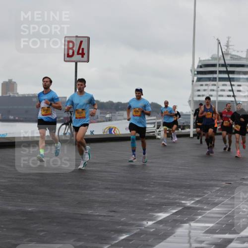 13.09.2026 - Kiel Lauf Andreas Tolksdorf http://msf.ph/oto/10419443 13.09.2026 10:57:24 Kiellinie 4, 3157, 2231, 4280, 3 meine-sportfotos.de