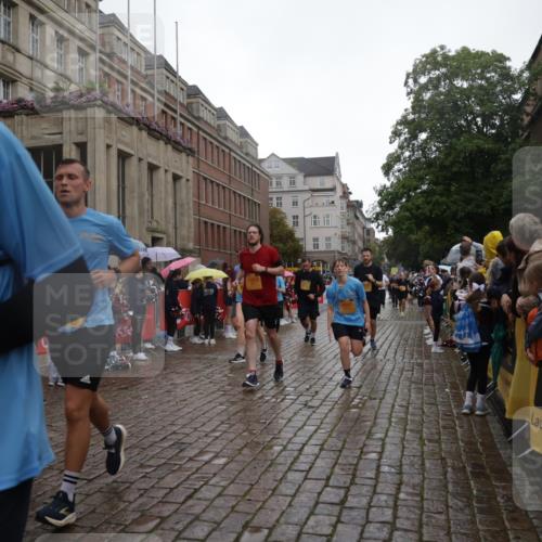 13.09.2026 - Kiel Lauf Yannick Fuchs http://msf.ph/oto/10419496 13.09.2026 10:51:42 Ziel 101, 201, 310, 1231, 1568, 1754, 1890, 2393, 2468, 2470, 2519, 2566, 2690, 2783, 3013, 3440, 4084, 4613, 4646, 4887, 5174, 5441, 6177, 6367, 6928, 7141, 7204, 7740, 8197, 8625, 8627, 9265, 10345, 10384, 10440, 11079, 11332, 11551, 12135, 12387, 12755, 238, 240, 251, 260, 386, 680, 901, 1758, 1804, 2035, 2247, 2519, 2672, 2803, 3029, 3751, 3873, 3879, 4040, 4205, 4258, 4259, 4271, 4619, 4646, 4939, 5525, 5735, 6663, 6865, 6928, 6948, 7043, 7914, 8373, 8464, 9007, 9030, 23 meine-sportfotos.de