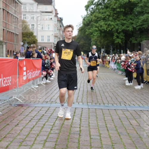 13.09.2026 - Kiel Lauf Yannick Fuchs http://msf.ph/oto/10419544 13.09.2026 09:41:07 Ziel 1593, 1787, 3883, 4137, 8389, 9608, 10202, 10974, 420, 1630, 1787, 3552, 5039, 6299, 6563, 7131, 7239, 7730, 8493, 8636, 9578, 9726, 10353, 11750, 11792, 12225, 1671, 1966, 4068, 9110, 10299, 11645, 11983, 12166, 1081, 2695, 2847, 3694, 7239, 11750 meine-sportfotos.de