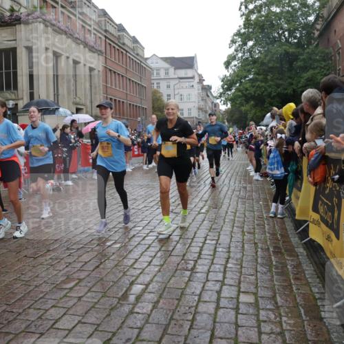 13.09.2026 - Kiel Lauf Yannick Fuchs http://msf.ph/oto/10419573 13.09.2026 10:51:48 Ziel 201, 310, 826, 1231, 1568, 1591, 1600, 1754, 2404, 2468, 2470, 2566, 2783, 3013, 3956, 4084, 4175, 4476, 4887, 5174, 5866, 6287, 6349, 6367, 7204, 7740, 8108, 8197, 8413, 8625, 8627, 9265, 10241, 10345, 10689, 11332, 11551, 12135, 12387, 12755, 101, 238, 240, 251, 260, 680, 901, 1804, 1890, 2035, 2393, 2519, 2672, 2690, 2803, 3029, 3440, 3751, 3879, 4040, 4205, 4271, 4613, 4619, 4646, 4939, 5441, 5525, 5735, 6177, 6663, 6865, 6928, 6948, 7043, 7914, 8373, 9030, 23 meine-sportfotos.de